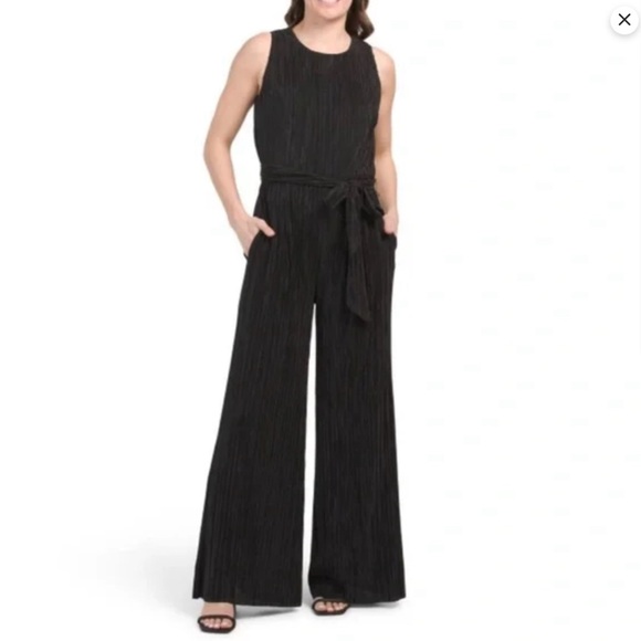 Anne Klein Pants - NWT Anne Klein Black Pleated Pant Jumpsuit Jumper Size 2